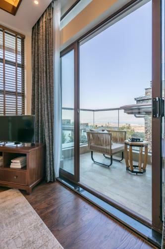 Hotel Liman. Cloud Golf Homestay