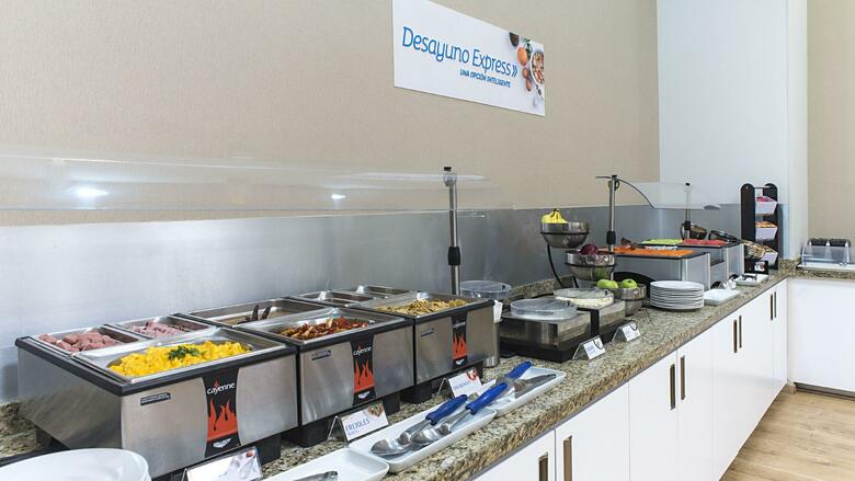 Hotel Holiday Inn Express Guadalajara Uag