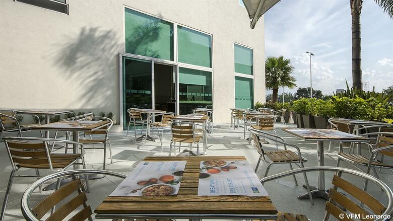 Hotel Holiday Inn Express Guadalajara Uag