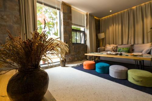Hostal Baidie Xiyu Maimai Yard Guest House