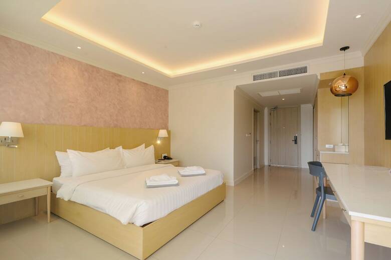 Hotel The Sea-cret Hua Hin