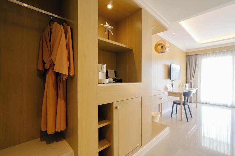 Hotel The Sea-cret Hua Hin