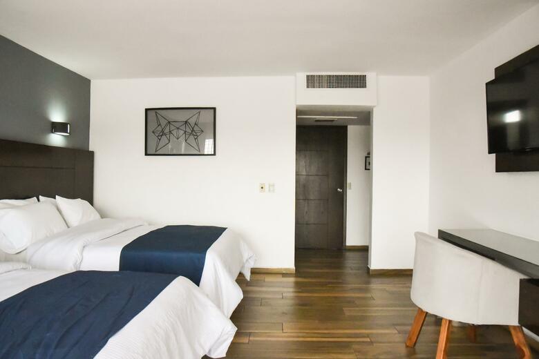 Portonovo Plaza Expo Hotel