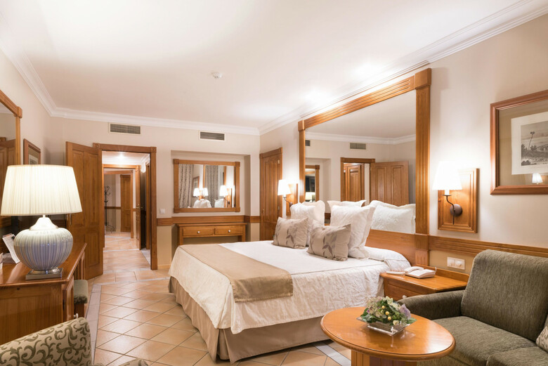 Hotel Gf Gran Costa Adeje