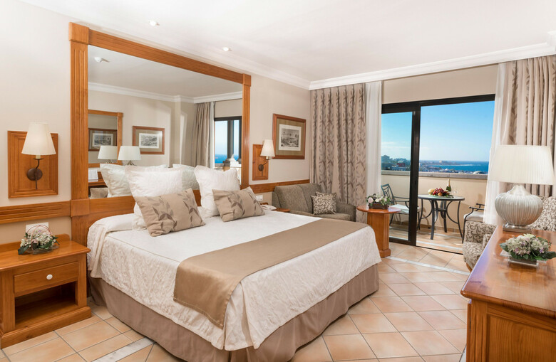 Hotel Gf Gran Costa Adeje