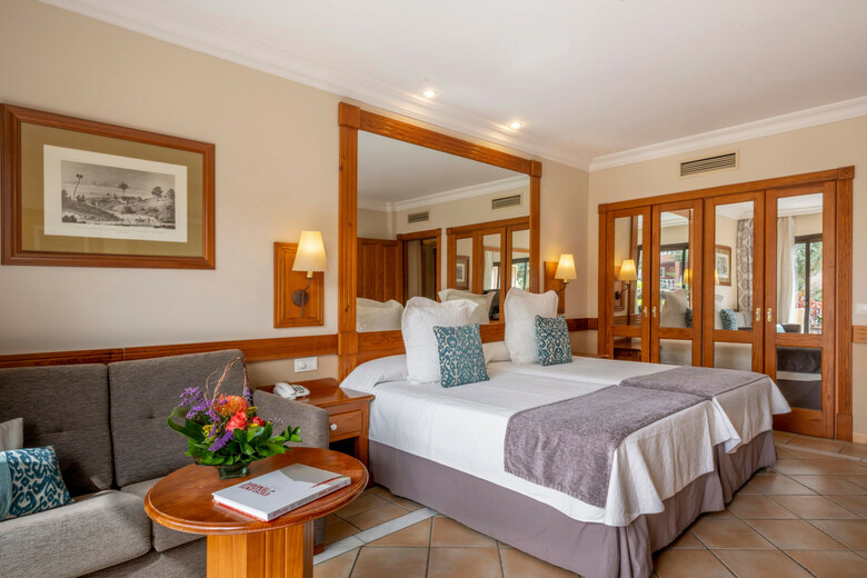 Hotel Gf Gran Costa Adeje