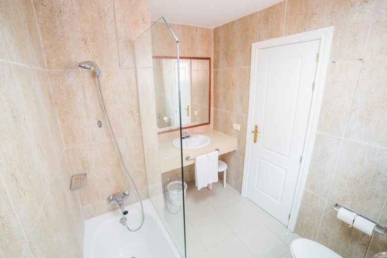 Hotel Rf Astoria - S�lo Adultos