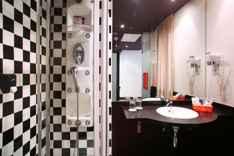 Hotel Avenida Gran Via