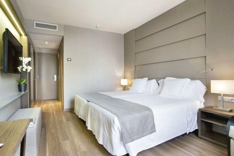 Hotel America