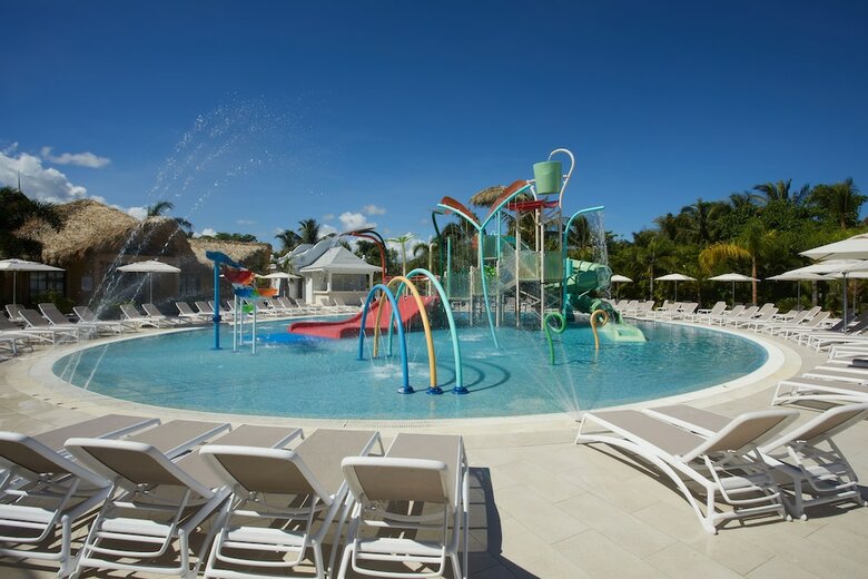 Hotel Bahia Principe Luxury Esmeralda