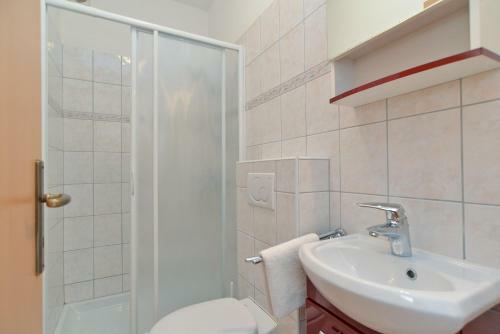 Hostal Apartments And Rooms Zorka 1675