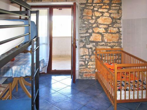 Holiday Home Haus Darija (voj500)