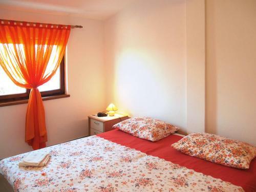 Holiday Home Haus Darija (voj500)