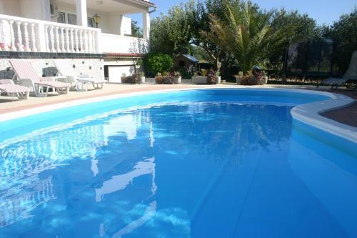 One-bedroom Apartment In Barbat III