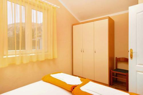 Apartments With A Parking Space Baska (krk) - 5450