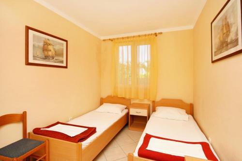 Apartments With A Parking Space Baska (krk) - 5450