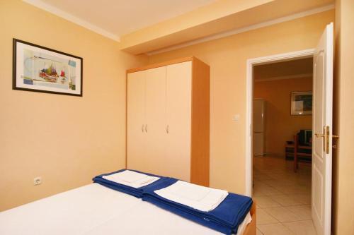 Apartments With A Parking Space Baska (krk) - 5450