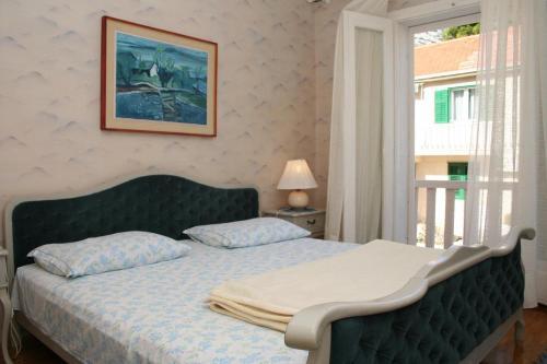 Apartments And Rooms With Wifi Bol (brac) - 2875