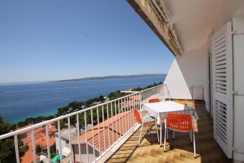 Apartments With A Parking Space Brela (makarska) - 6747