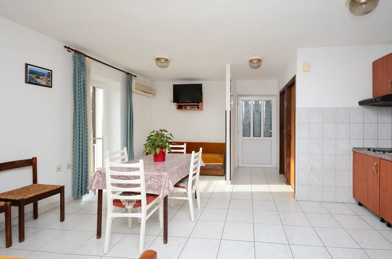 Apartments Ivan