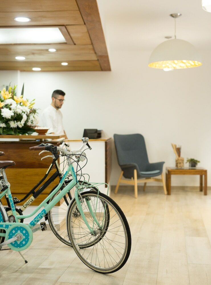 Alcides Hotel