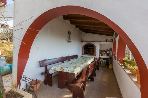 Apartments With A Parking Space Crikvenica - 13450