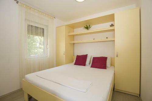 Apartment Soline 5449b