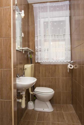 Apartments By The Sea Soline (krk) - 5449