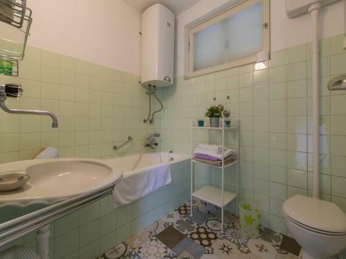 Apartment Dubi