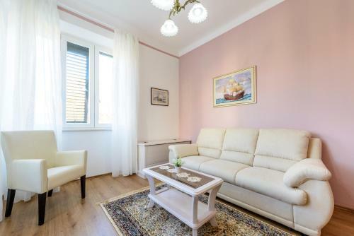 Kike's Apartment