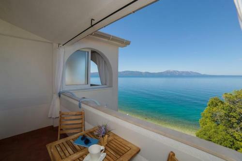 Apartamento Beachfront Studio Gradac 4414-3