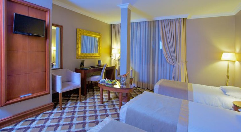 Tilia Hotel