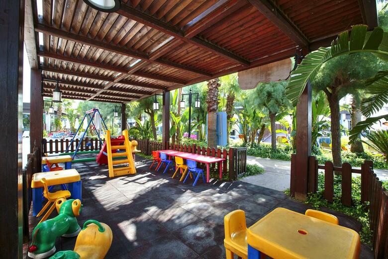 Hotel Sunis Evren Beach Resort