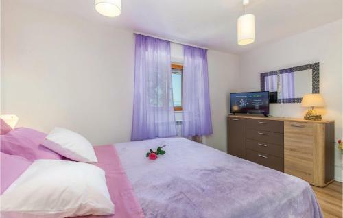 Three-bedroom Holiday Home In Kraljevica
