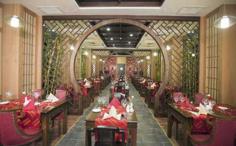 Hotel Crystal Palace Luxury Resort & Spa