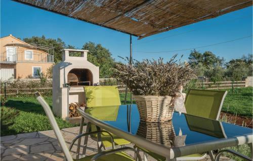 One-bedroom Holiday Home In Marcana