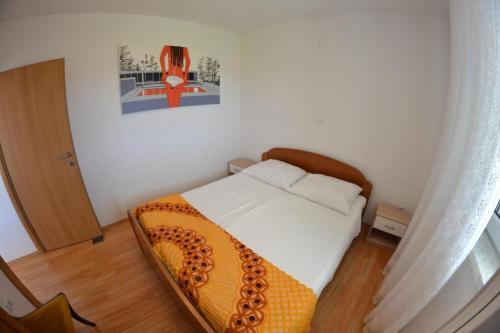 Apartment Lopar 14070b