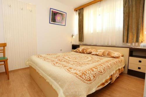 Apartment Lumbarda 9305b