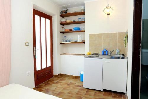 Apartments With A Parking Space Lumbarda (korcula) - 156