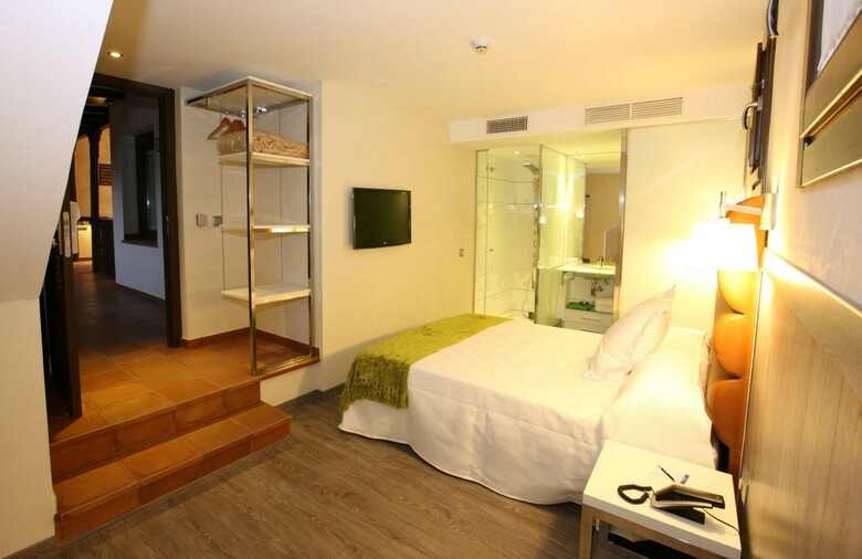 Evenia Alcal� Boutique Hotel