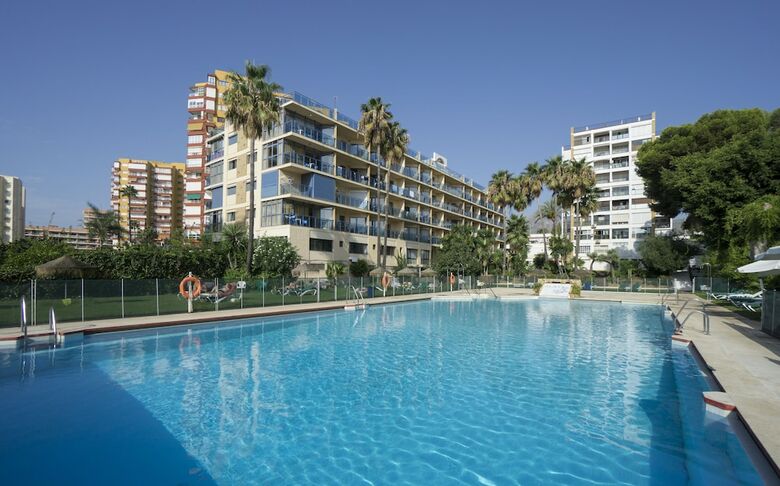 Apartamentos Ms Puerto Marina