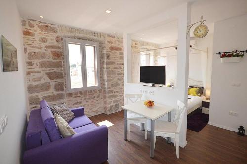 Apartments By The Sea Zadar - 15534