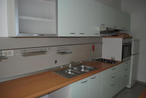 Apartments By The Sea Zadar - 13291