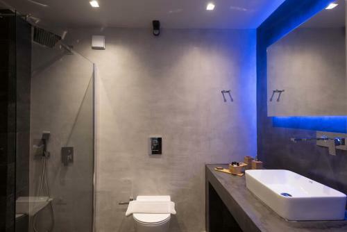 Calme Suites Mani