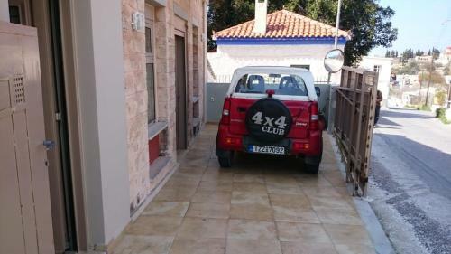 Arapakis Apartment 2