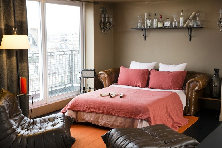Chat Noir Design Hotel