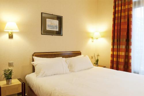 Hotel Yllen Eiffel