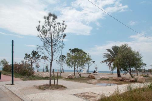 Stunning 1 Bdrm Apartment In Glyfada -sea View