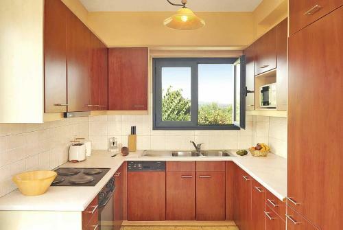 Kyra Chrysikou Villa Sleeps 6 Pool Air Con Wifi