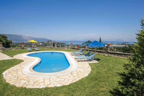 Kyra Chrysikou Villa Sleeps 6 Air Con Wifi